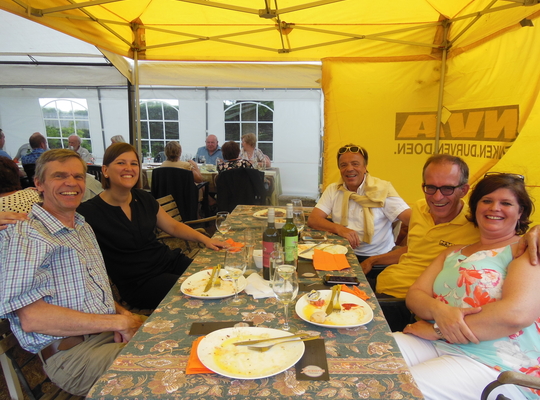 BBQ voor N-VA leden Putte bij Gerda